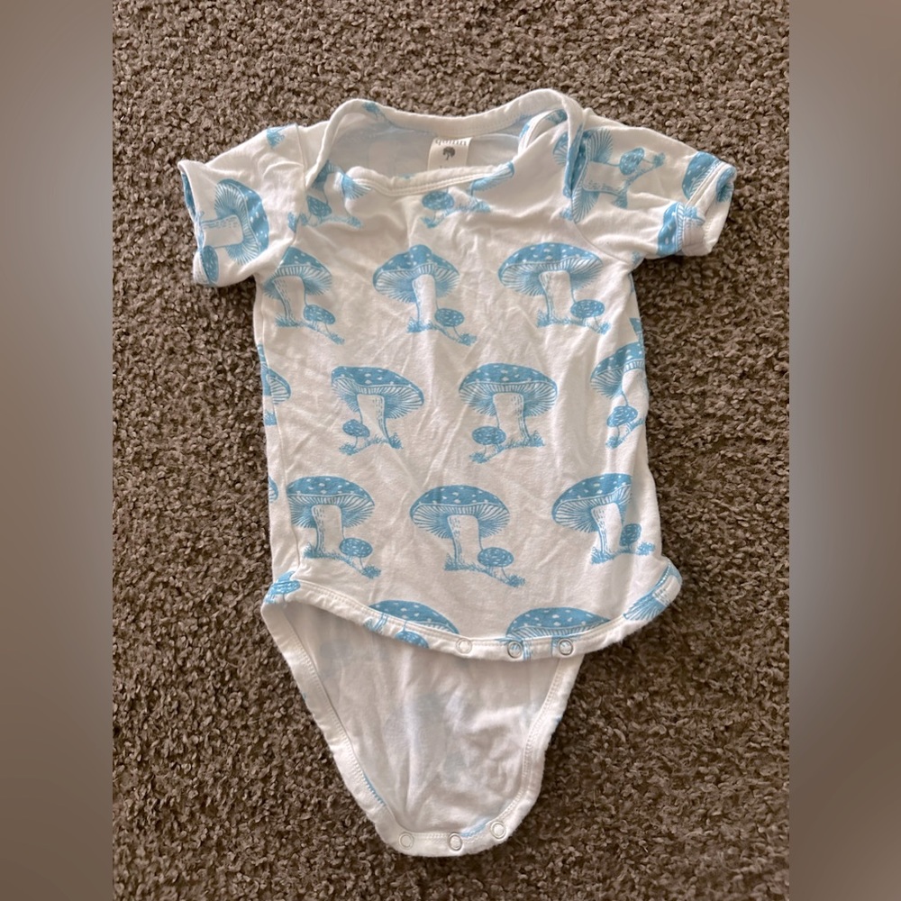 SECOND mushroom Kate Quinn Onesie 3-6M